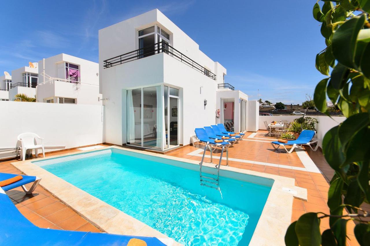 Luis I Villa Puerto del Carmen  Exterior photo